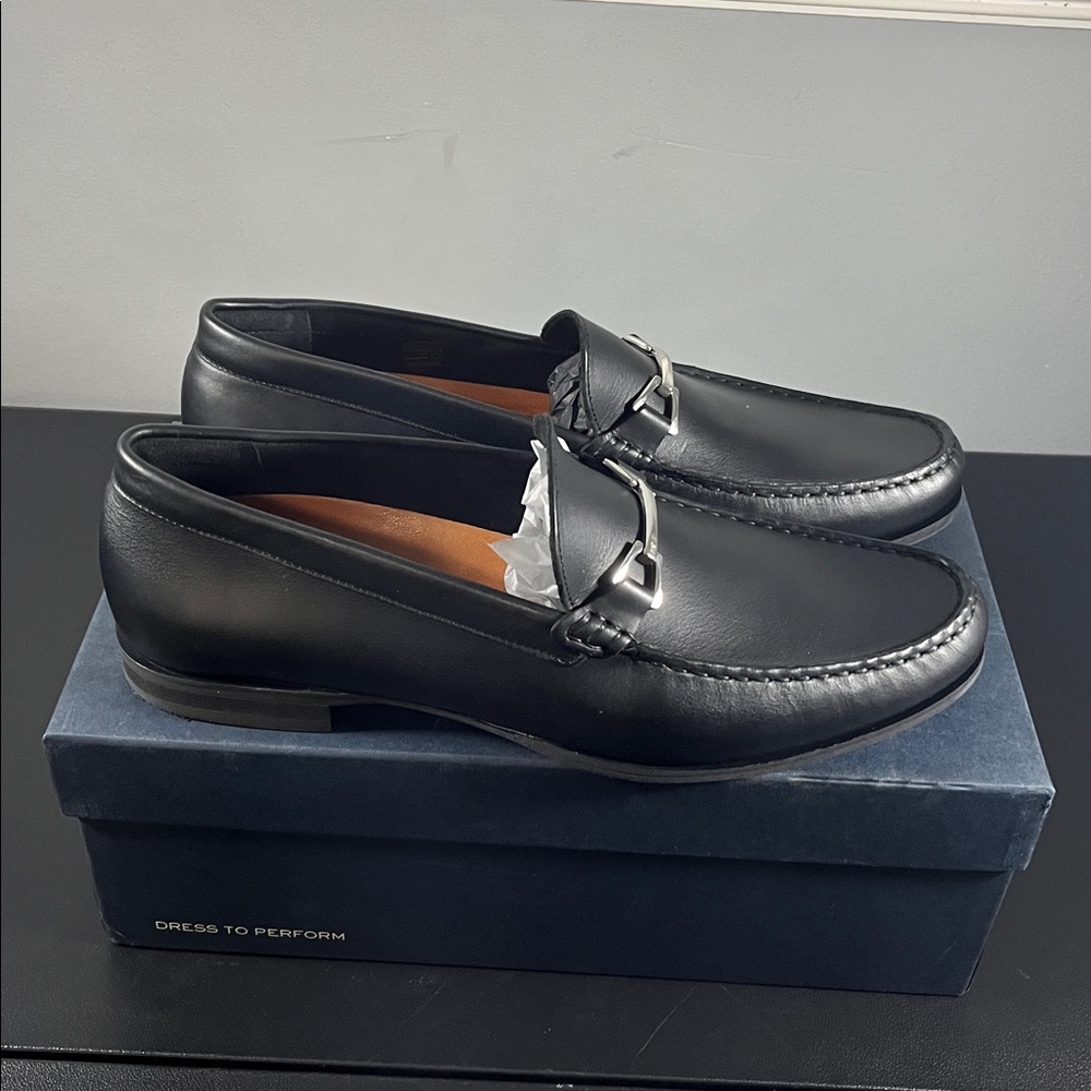 Wolf and Shepherd Men's Belmont Bit Italian Leather Loafer Slip-On Dress Shoes
